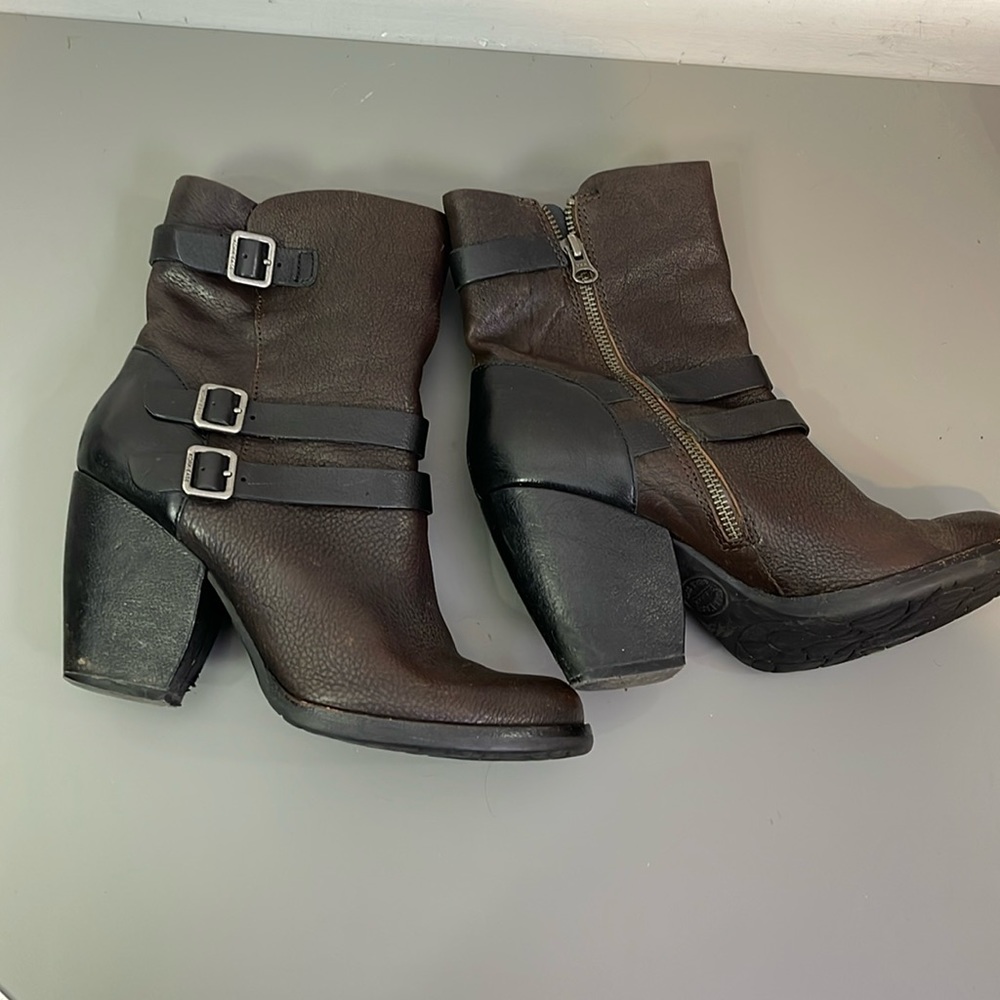 KORK EASE ZIP BUCKLE BOOT 8m